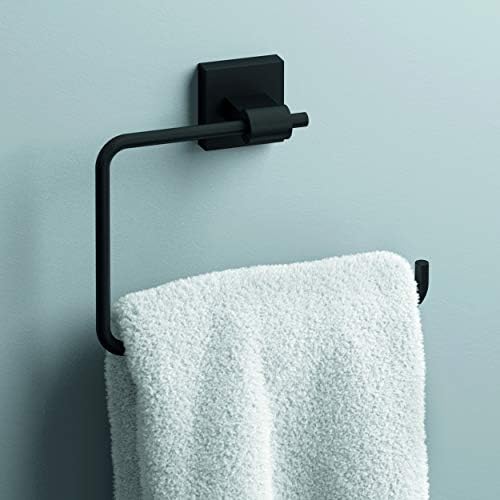 Franklin Brass Maxted Towel Ring