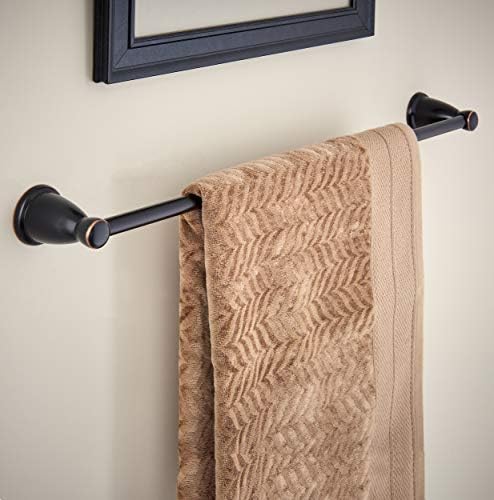 Franklin Brass Kinla Wall-Mounted Towel Rack